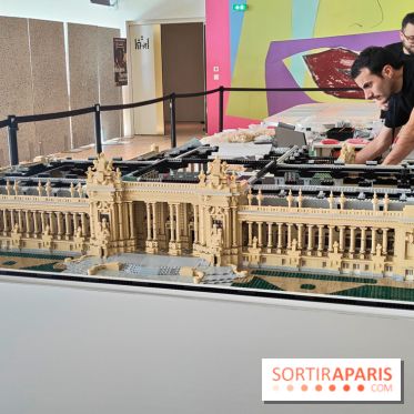 Insolite : assistez au montage en live d'une maquette LEGO du Grand Palais - fotor 1772017239064