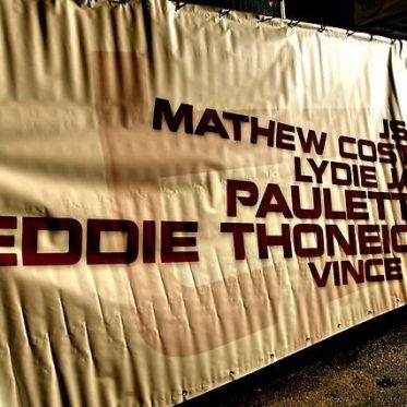 Montage des chars Techno Parade 2010