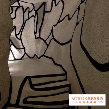 La Tour aux Figures de Jean Dubuffet - Hauts-de-Seine