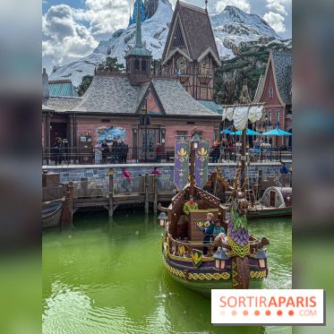 Célébration à Arendelle, le spectacle La Reine des Neiges à Disneyland Paris