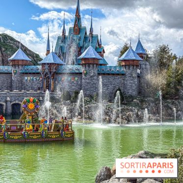 Célébration à Arendelle, le spectacle La Reine des Neiges à Disneyland Paris