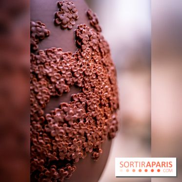 L'Oeuf de Pâques floral du George V Paris 2026 par Michael Bartocetti - les photos
