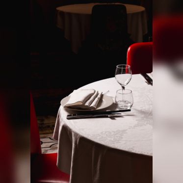 Le Président Restaurant - 26 24092025 Le Président SADIK SANS VOLTAIRE