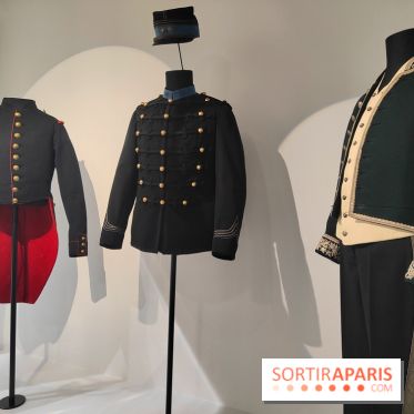 Sous toutes les coutures : une exposition sur le vêtement de travail au Musée Postal