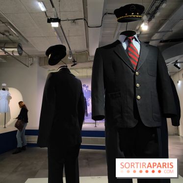 Sous toutes les coutures : une exposition sur le vêtement de travail au Musée Postal