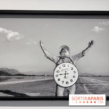 Les Grands âges : une exposition photo sensible de Nikos Aliagas au Musée de l'Homme
