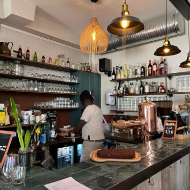 Maison Faitout, le bar-restaurant convivial dans le 10e