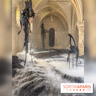 Inkarna : l’exposition de Yosra Mojtahedi à l’Abbaye de Maubuisson