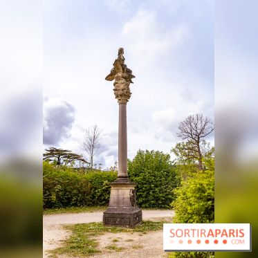 Le Château de Buc et son superbe domaine, parc paysagé aux nombreux trésors