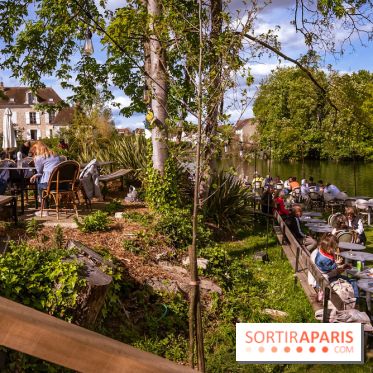 La terrasse du Moulin de Nemours, la guinguette estivale en bord de Loing 77