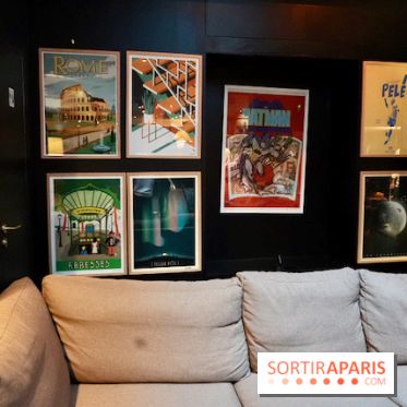 Sparkling VR - espace lounge et mur d’affiches
