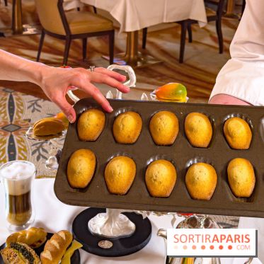 Tea Time de Cedric Grolet au Meurice : pâtisseries trompe l'œil et salé revisité