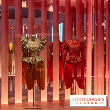 La mode en majesté, haute couture & tradition à la cour de Thaïlande, l'expo au musée des Arts décoratifs