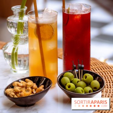 La terrasse jardin du Sax Hotel avec piscine - cocktails