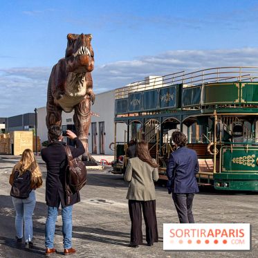 Valvert Croix Blanche : le complexe shopping-loisirs XXL en Essonne avec fontaine et parc à dinosaures