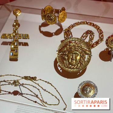Gianni Versace : l’exposition rétrospective du couturier italien au Musée Maillol
