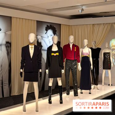 Gianni Versace : l’exposition rétrospective du couturier italien au Musée Maillol