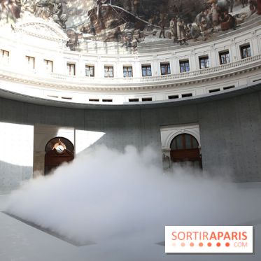Fujiko Nakaya : nos photos de sa sculpture de brouillard à voir à la Bourse de Commerce