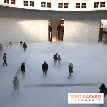 Fujiko Nakaya : nos photos de sa sculpture de brouillard à voir à la Bourse de Commerce