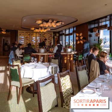 Le rooftop climatisé du Langosteria et sa terrasse à la vue sur Paris