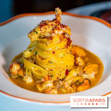 Le rooftop climatisé du Langosteria et sa terrasse à la vue sur Paris