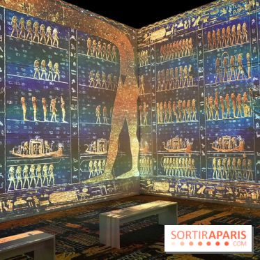 La chambre immersive aux hiéroglyphes de Toutânkhamon - Toutankhamon : son tombeau et ses trésors