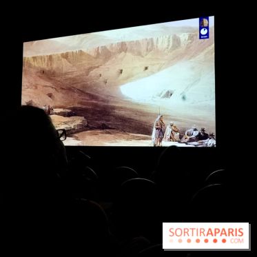 La salle de projection de l’exposition Toutânkhamon - Toutankhamon : son tombeau et ses trésors
