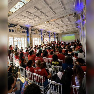Fan Zone Coupe du monde de football au Salon des Miroirs - image (2)