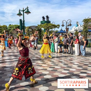 Disneyland Paris : la Cavalcade des Princesses Disney à Disney Adventure World