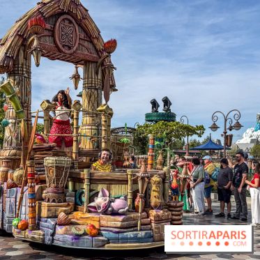 Disneyland Paris : la Cavalcade des Princesses Disney à Disney Adventure World