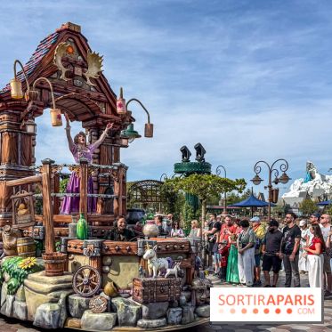 Disneyland Paris : la Cavalcade des Princesses Disney à Disney Adventure World