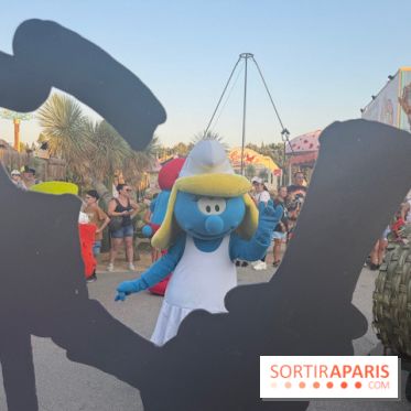 Schtroumpfette lors de la parade du Parc Spirou