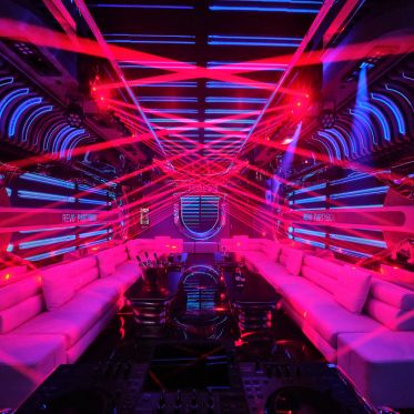 REVO PartyBox à Bastille : karaoké immersif et salons privatifs à Paris - e4f8848f34512bf6f641b1ea564c0a9c