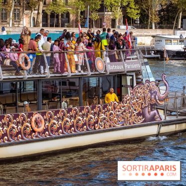 Défilé flottant sur la Seine : le Jal Yatra à Paris, les photos