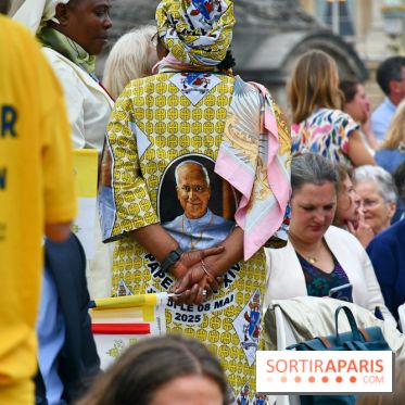 En images : la messe géante sur les Champs-Elysées du Pape Léon XIV