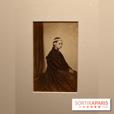 Voir Tahiti : une exposition qui dévoile les premières photos du XIXe siècle au musée du Quai Branly