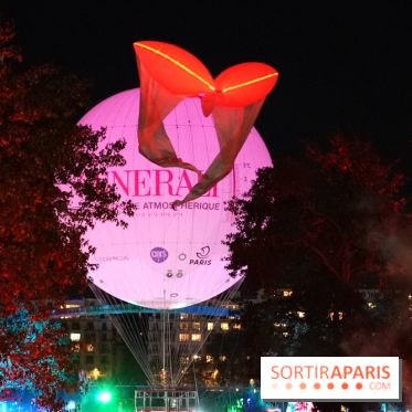 Parc de l'Étrange 2026 : Boule lumineuse rose suspendue dans la nuit