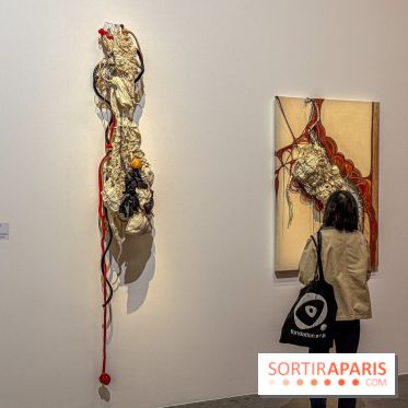 Sonia Gomes — Cœur sauvage : sculptures textiles au Palais de Tokyo