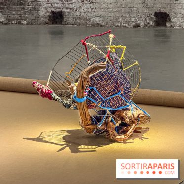 Sonia Gomes — Cœur sauvage : sculptures textiles au Palais de Tokyo
