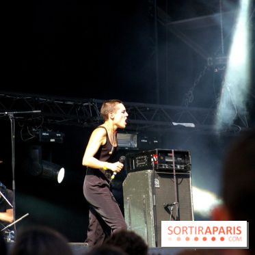Rock en Seine 2013 : Savages sur la scène de la Cascade