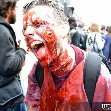 Zombie Walk à Paris 2012