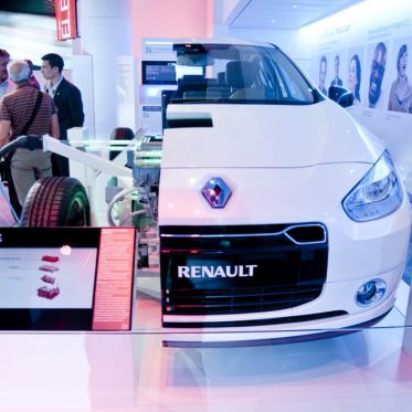 Atelier Renault, Exposition, Restaurant, Bar, Lounge, Voitures électriques