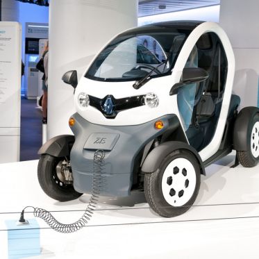 Atelier Renault, Exposition, Restaurant, Bar, Lounge, Voitures électriques