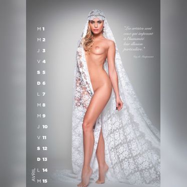 Calendrier Clara Morgane 2014
