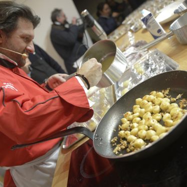 Les grands chefs descendent dans le métro