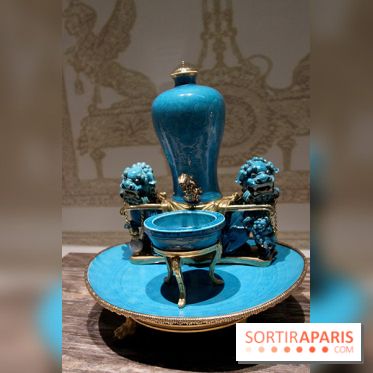 La Chine à Versailles : fontaine de porcelaine époque Kangxi