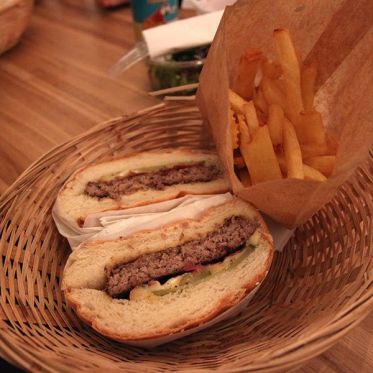 Le Petit Marcel Burger