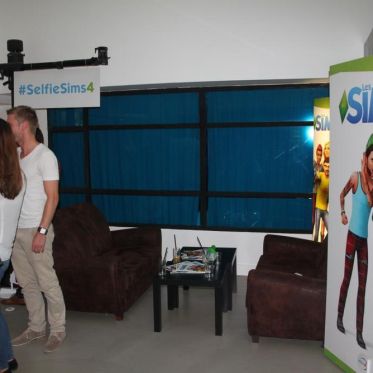 Soirée de lancement Sims 4
