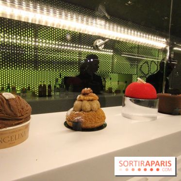 Le Café Renault sur les Champs