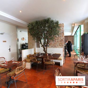 Cicciolina, l'Italie à Paris